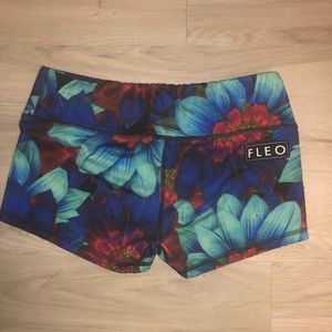 Azul Escape Fleos